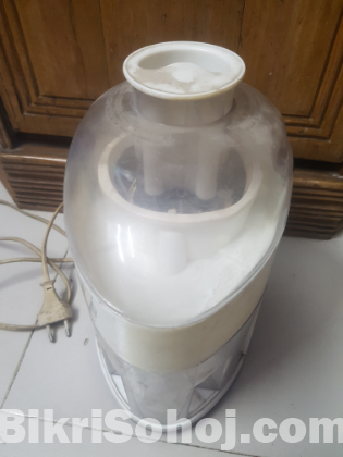 Juice maker